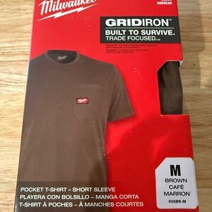 Milwaukee Gridiron Short-Sleeve Pocket Tee — Brown (Men's M)